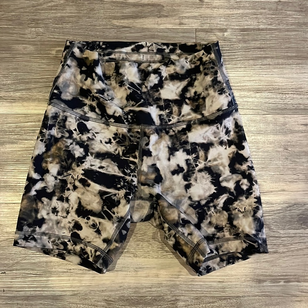 Wunder train lulu biker shorts